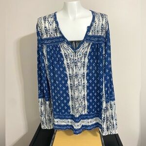 Lucky Brand Blue and Cream Patterned Blouse